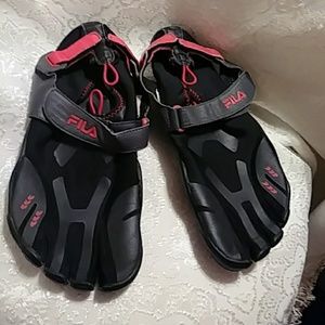 Water shoes